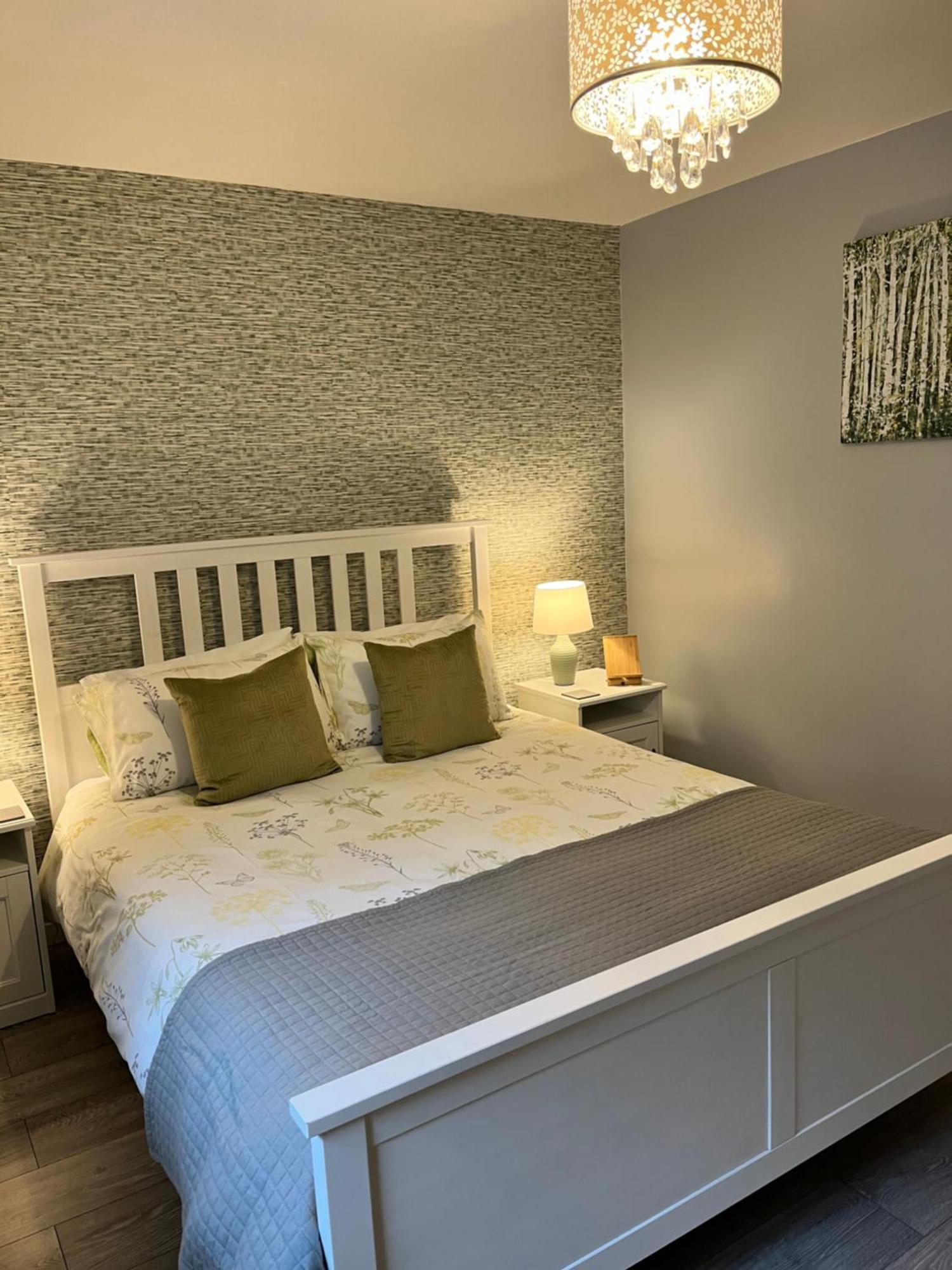 Modern 2 Bed Apartment โอบาน ภายนอก รูปภาพ